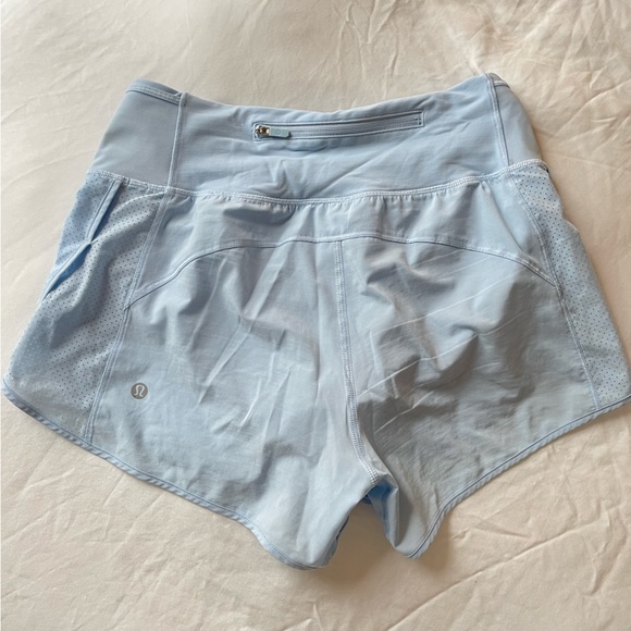 Lululemon Mid-Rise Lined Short 4” - Picture 2 of 4